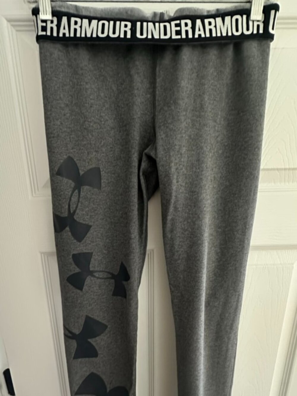 Under Armour Leggings Grey Size Medium